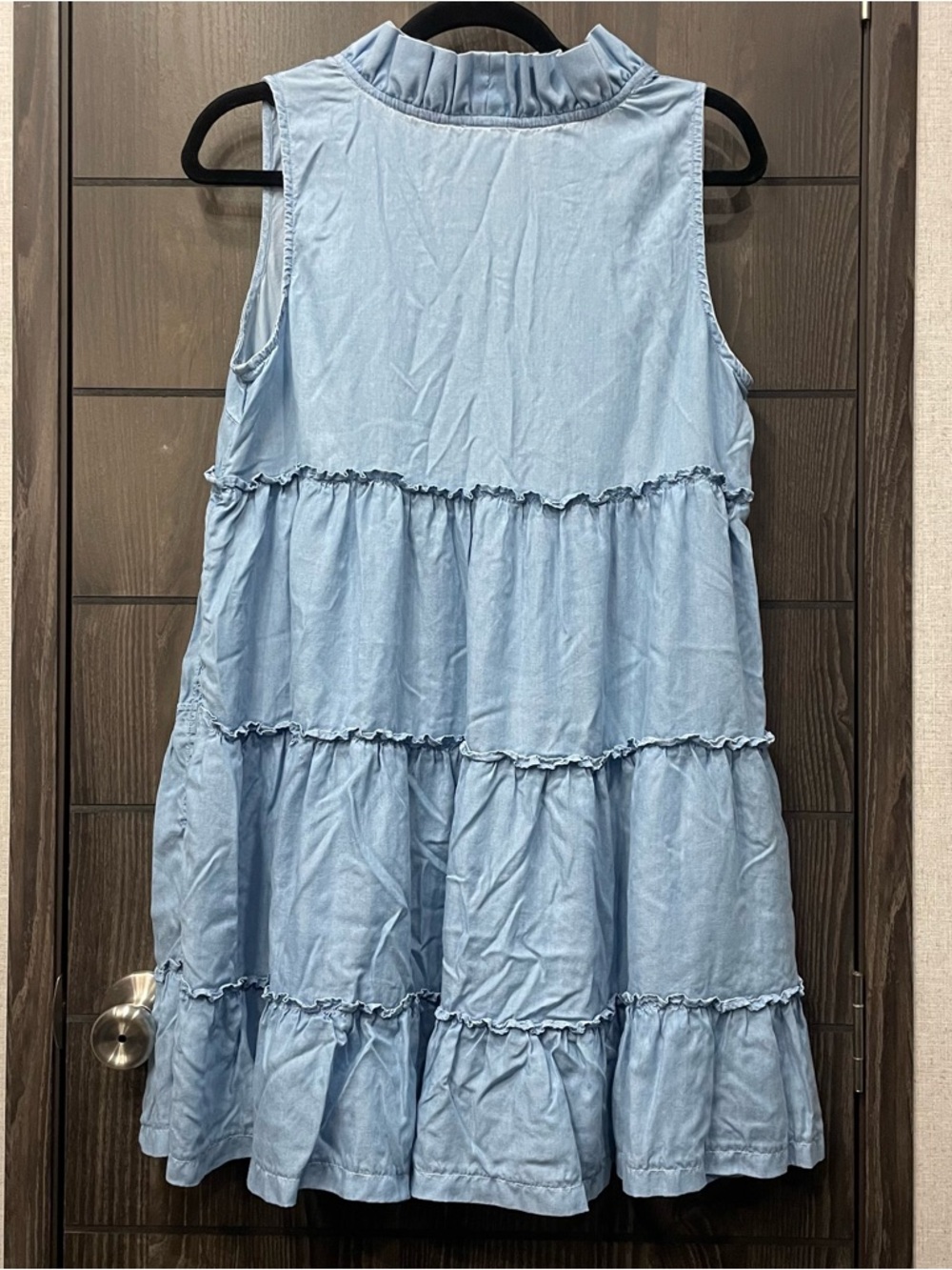 Crown & Ivy Tiered Dress in Blue - Picture 8 of 8